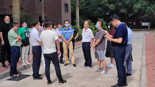 郴州市考察团对海韵北区垃圾分类情况考察交流