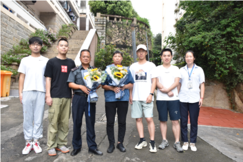 用心服务的后勤人 我们毕业了也不会忘记你们！