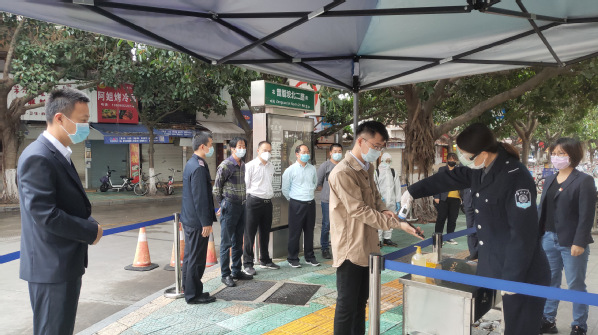 集团组织参加学校突发疫情应急演练