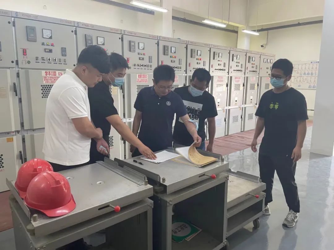 紧绷“安全弦”  筑牢“安全坝”——集团领导带队开展节前安全检查