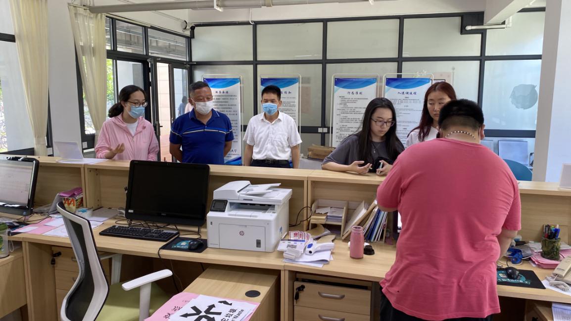 翔安校区服务办顺利完成毕业季后勤服务保障工作