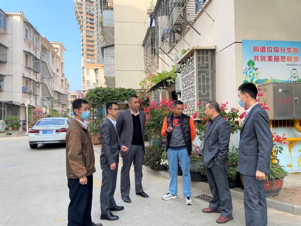 南强物业进驻海洋新村小区前的交接工作开始啦！