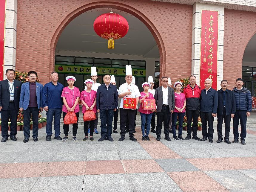 有一种坚守叫“后勤人一直都在”——​999白菜大厅全力做好春季开学保障工作