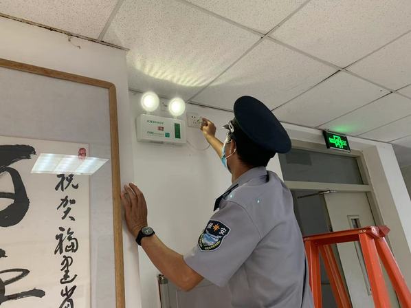 排查安全隐患   筑牢安全底线——南强物业公司开展“消防安全月”活动