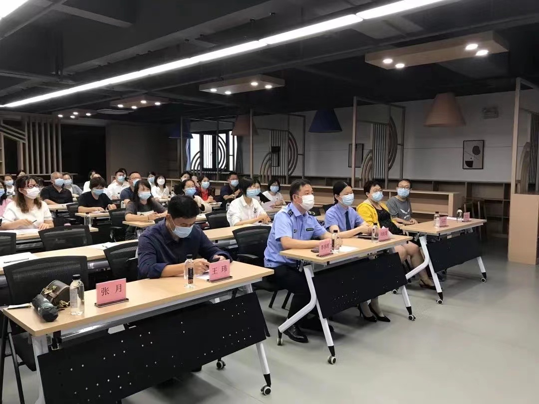 牢记操作要诀 共筑食安屏障 ——湖里区校园“食品安全操作要诀”分享会在金林湾实验学校举行
